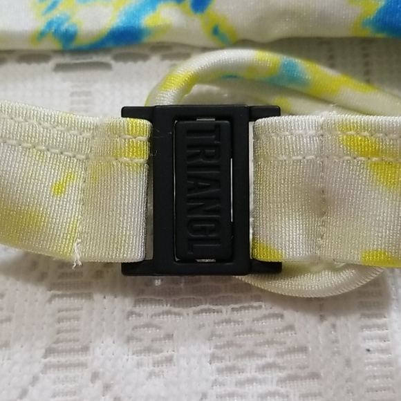 49T Triangl tye dye bikini top, yellow/blue - Picture 3 of 5